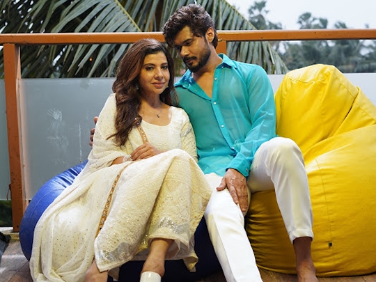 The Teaser Of The Song CHAND Has Been Released By Photofit Music Company Featuring Sambhavna Seth And Avinash Dwivedi