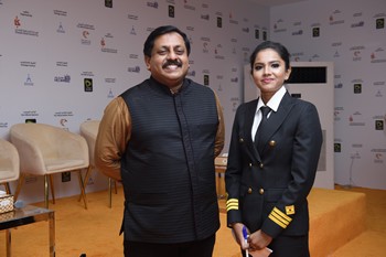 Dr  Sohan Roy to release Nyari Nain’s Anchor my Heart at the 40th Sharjah  International Book Fair