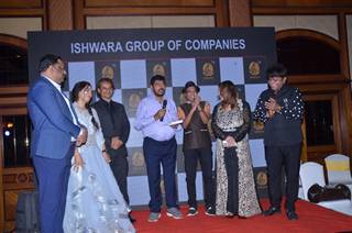 Dr Suvi Swamy Launched Health Care Product  Many Celebrities Including Union Minister Ramdas Athawale Attended