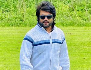 Actor -Producer Amol Prakash Bavdankar Hindi Debut Movie Fire Of Love-Red To Hit Theatres In January 2024