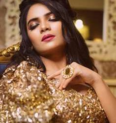 Actress Shreya Deshmukh  Wants To Do Such Roles In Which Her Positive Energy Reaches The Audience