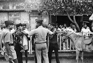 Legendary Photojournalist Mukesh Parpiani showing his photo exhibition THE LEGACY in Jehangir