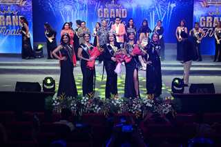 Padmini Kolhapure And Celebrities Grace MS Senior  Pageant India Premiere Curated By Rekha Desai