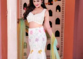Actress Ruchi Gujjar Celebrates Diwali In Style