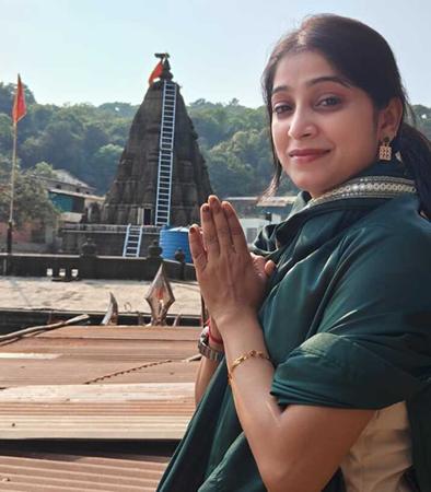 बॉलीवुड और भोजपुरी फिल्मों की अभिनेत्री केहना सिंह के जन्मदिन पर लगा बधाईयों का ताँता