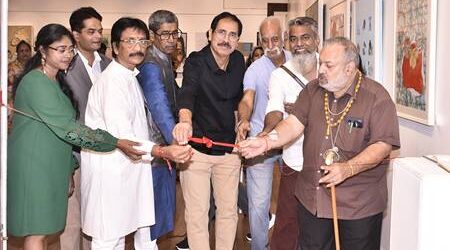 ANISOTROPIC An Exhibition Of Paintings By 3 Contemporary Well-Known Artists In Jehangir Art Gallery