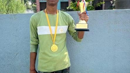 देश सेवा का सपना: दीपांशु मौर्य की प्रेरणादायक कहानी