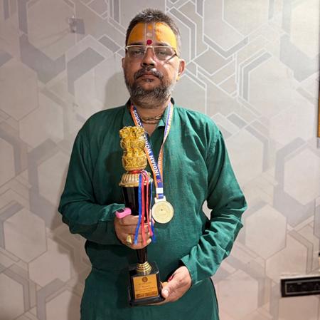 आध्यात्मिक ज्ञान और सेवा को समर्पित जीवन: डॉ. गोपाल कृष्ण एच. उपाध्याय