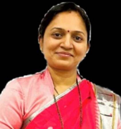 डॉ. स्वाती सिंह (कलंत्री)  नासिक की सच्ची मिसाल, समाज सेवा की प्रेरणादायक शक्ति